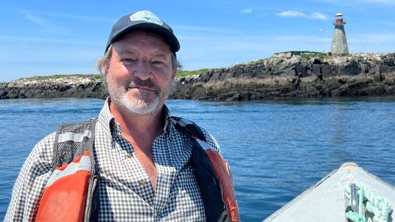 It takes a village: Volunteers rally to save one of Brier Island's historical lighthouses