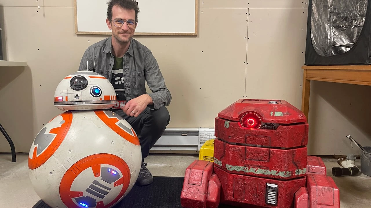 Sudbury man makes Star Wars droids as a hobby