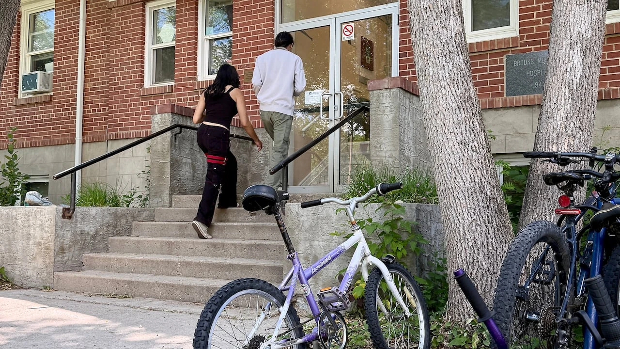 Youth programs shut down in Brooks as grant funding ends