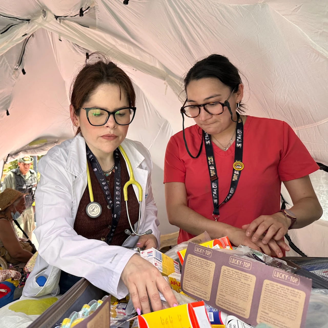 Venezuelan doctors return home to give aid amid quake devastation