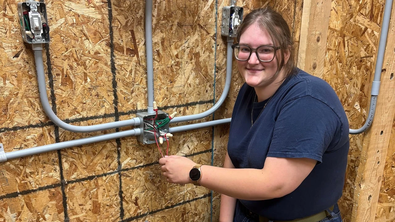 Why electrician pre-apprenticeship programs are no guarantee of work, or even an apprenticeship