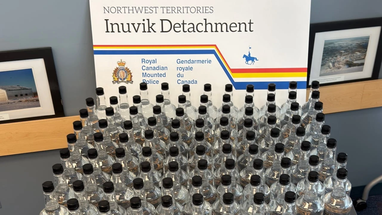 RCMP seize 120 litres of liquor bound for Aklavik, N.W.T.