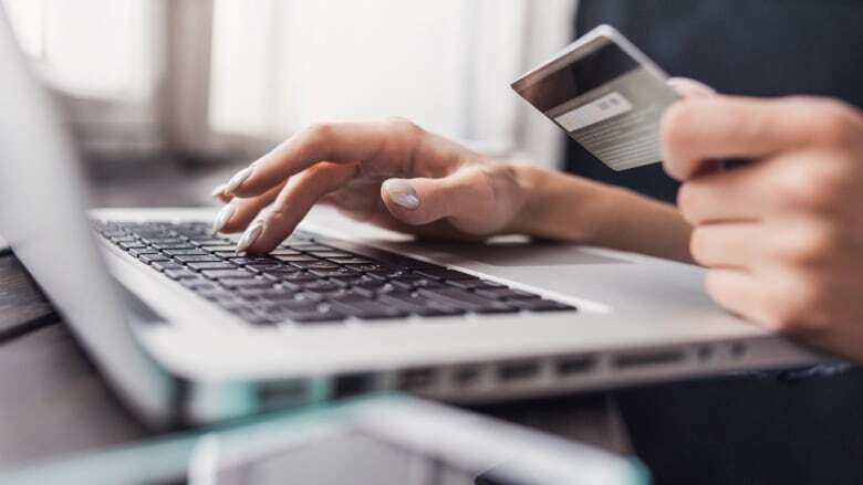 Buying or selling online? Beware of scammers and question everything, police and fraud victims warn