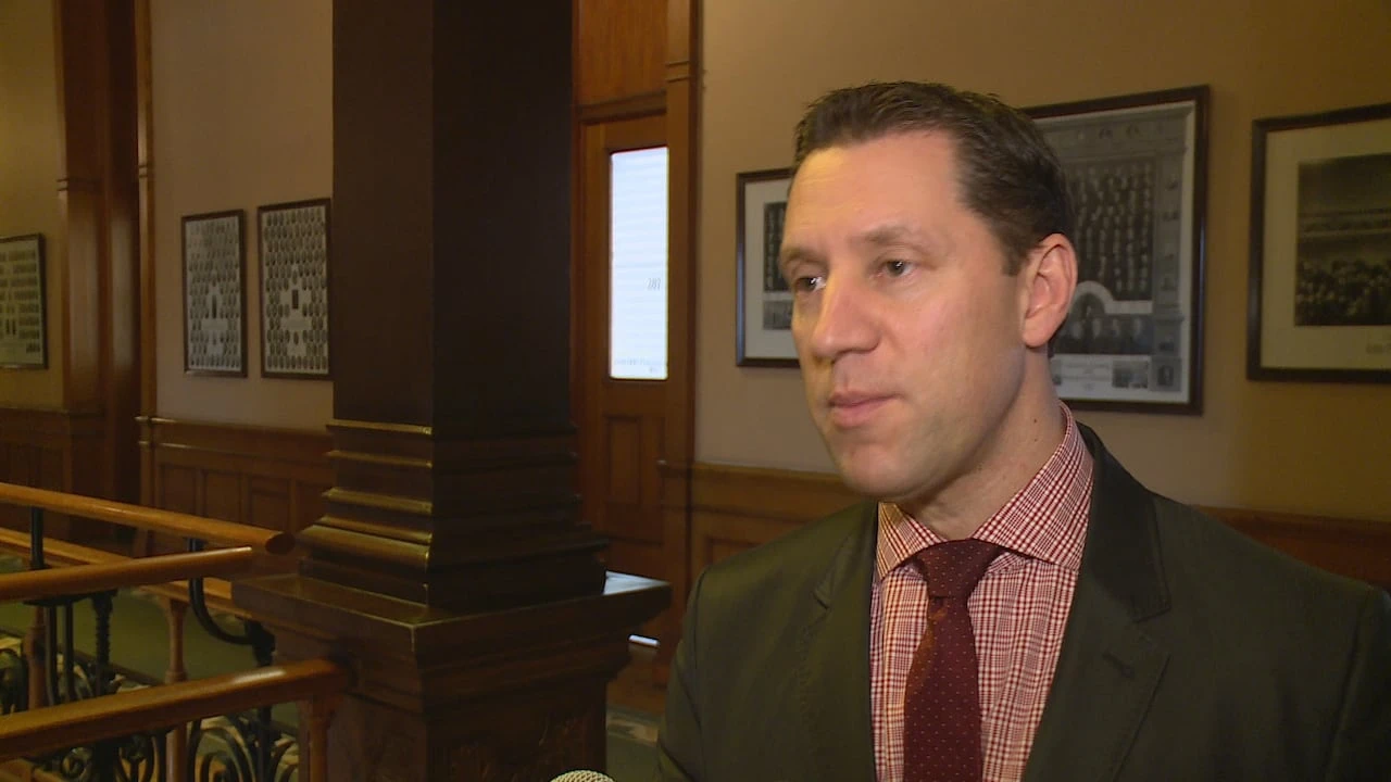 Former Ontario cabinet minister David Orazietti retires as Sault College president