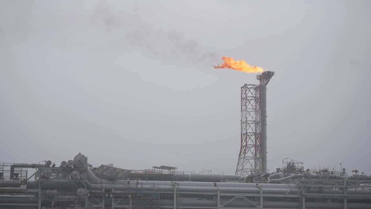 LNG Canada equipment problems, flaring violations detailed in report