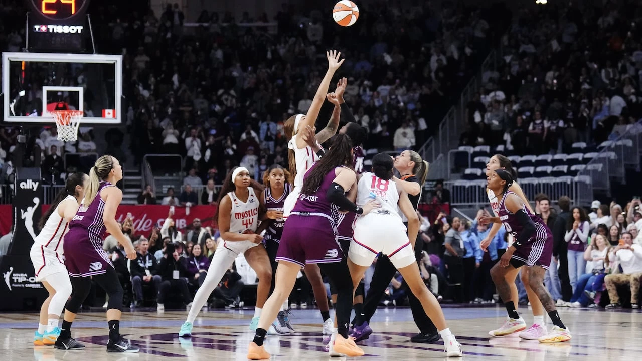 Mystics beat Tempo 68-65 in Toronto's first regular-season WNBA game