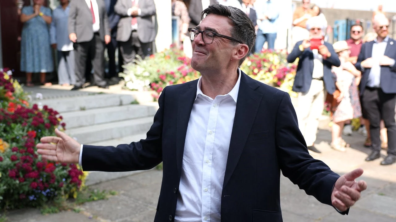 Andy Burnham to become U.K.'s next PM on Monday — the 7th in a decade