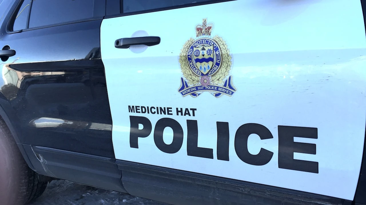Child's death in Medicine Hat prompts citywide pool shutdowns