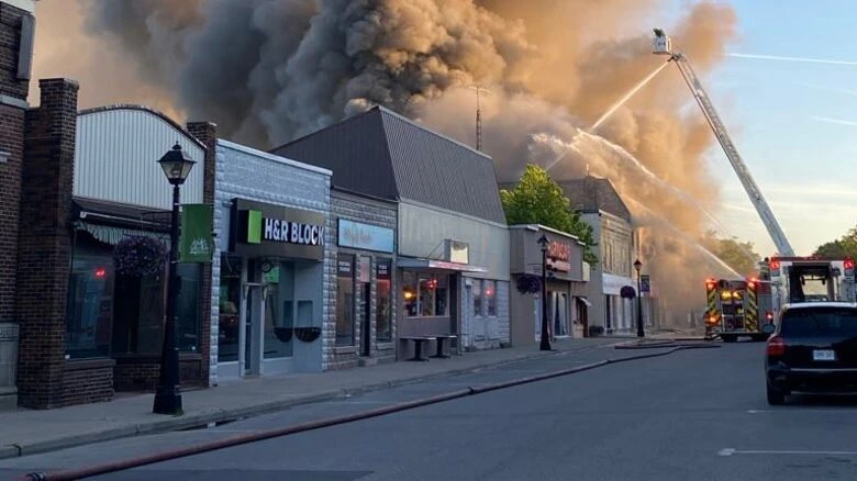 No injuries reported in large Forest, Ont. downtown fire