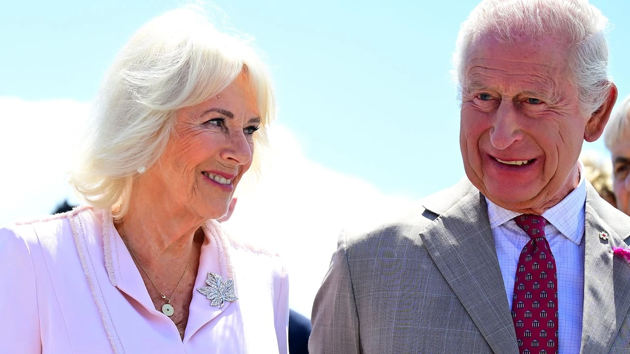 Royals get warm reception ahead of King’s historic throne speech