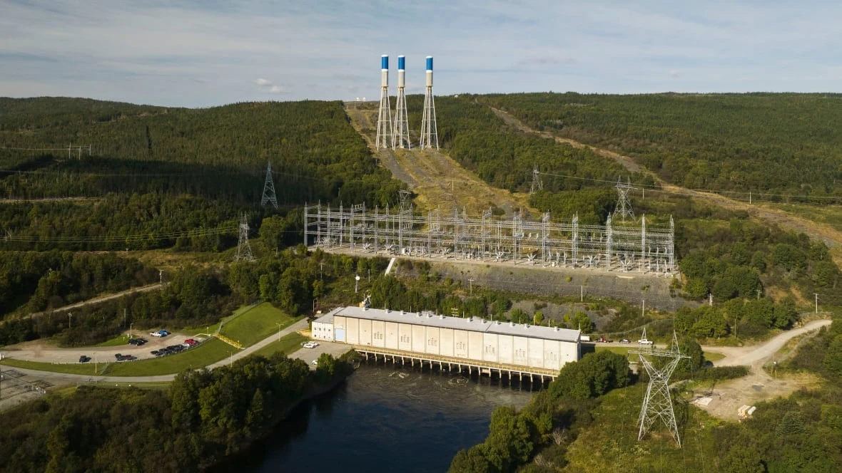Price tag, timeline for N.L. Hydro expansion questioned in new report