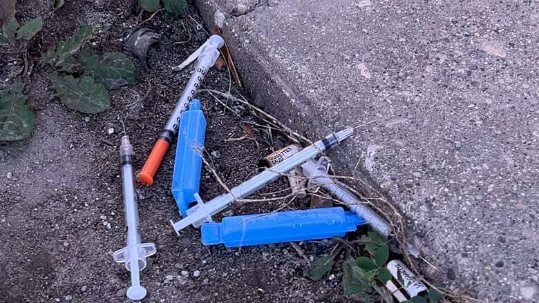 Rural Manitoba communities plead with province for help cleaning up used needles