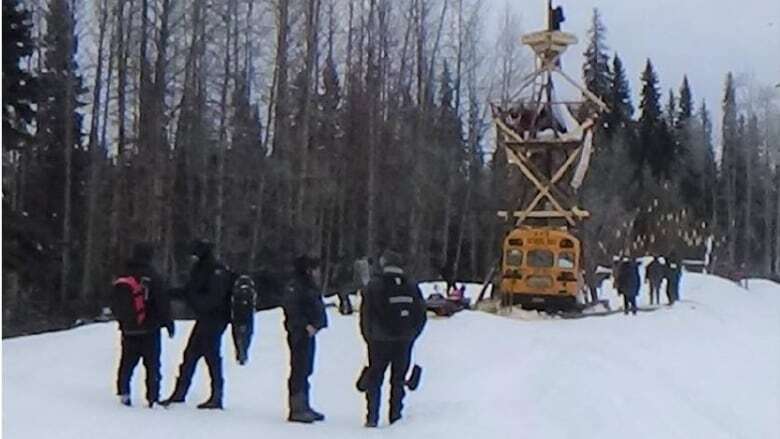 RCMP caused 'serious interference' with press freedom in 2020 Wet'suwet'en raid, review body finds