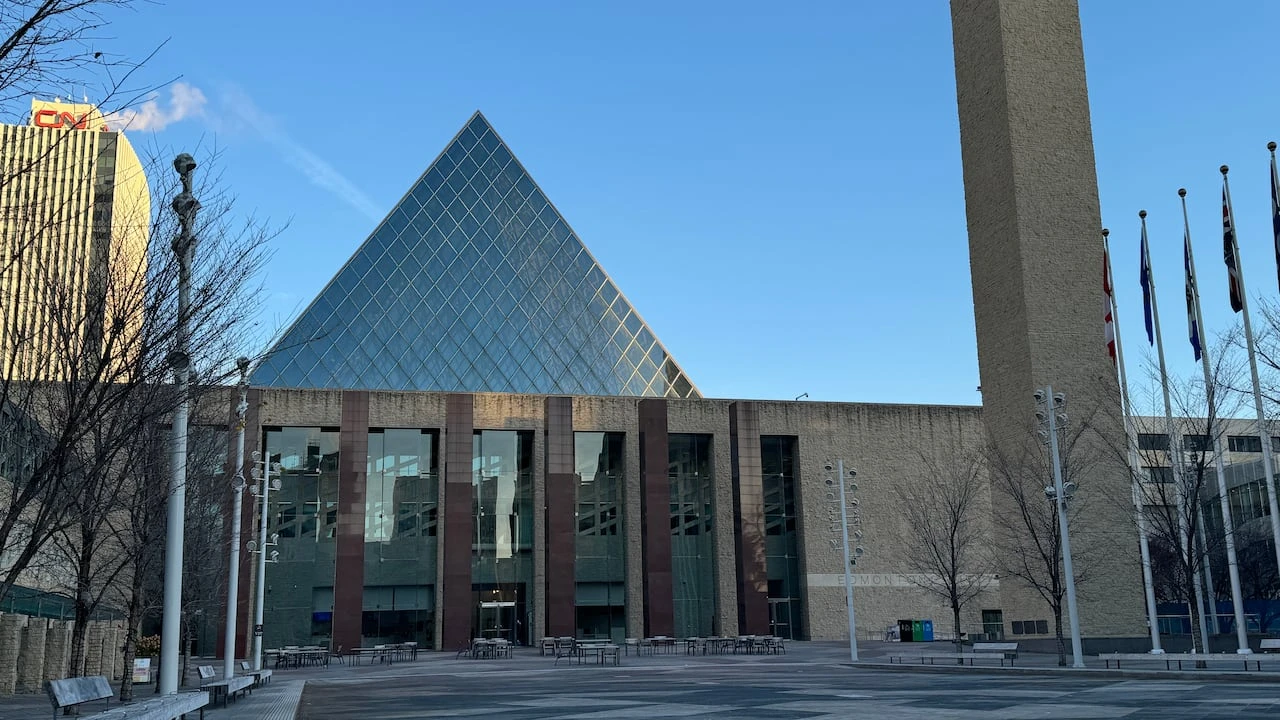 Municipalities call on Alberta government to pause changes to disability benefits