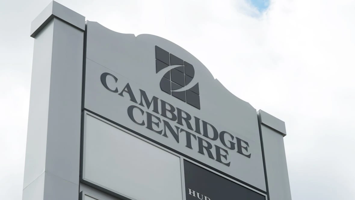 Cambridge Centre mall evacuated for reports of a suspicious package