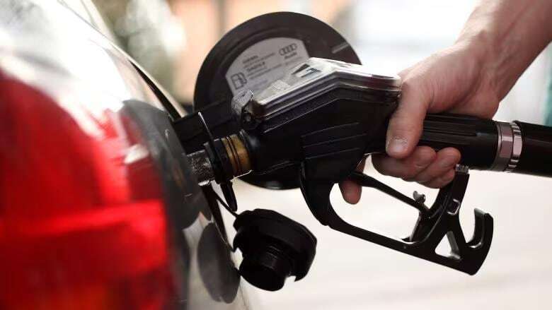 PUB gradually adding 4 cents to the base price of gas