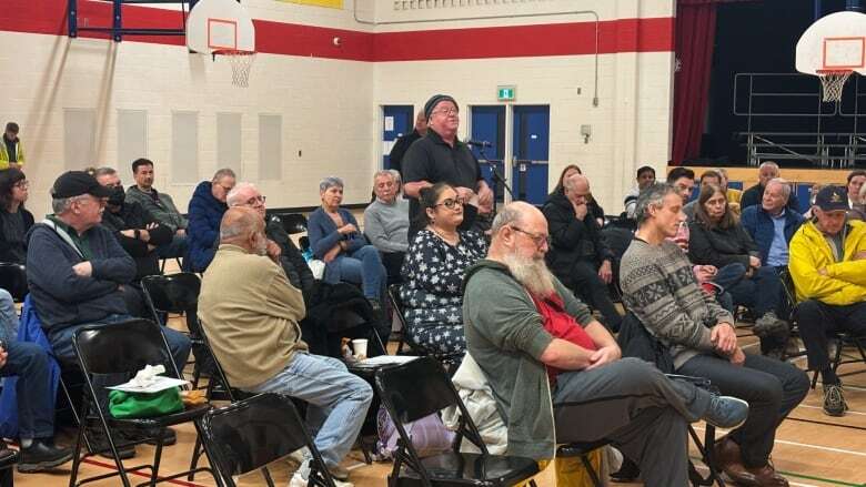 Dozens of N.L. residents voice their concerns about new Churchill Falls deal during NDP town hall