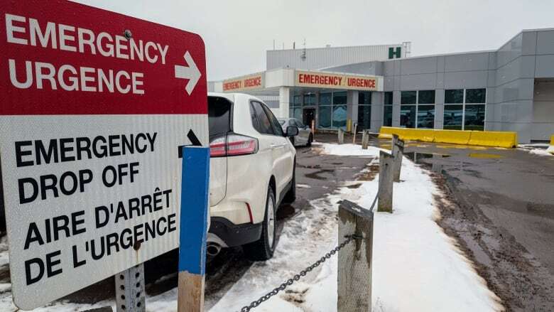 Strain on P.E.I. health-care system improving but beds still at capacity