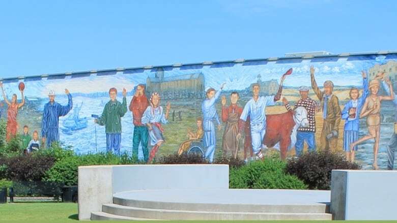 Black paint now covers a well-known Yorkton mural, displeasing some residents