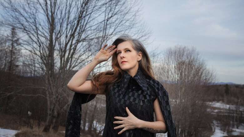 As a child, American Grammy-nominee Neko Case thought she was Canadian. She still feels close to the country