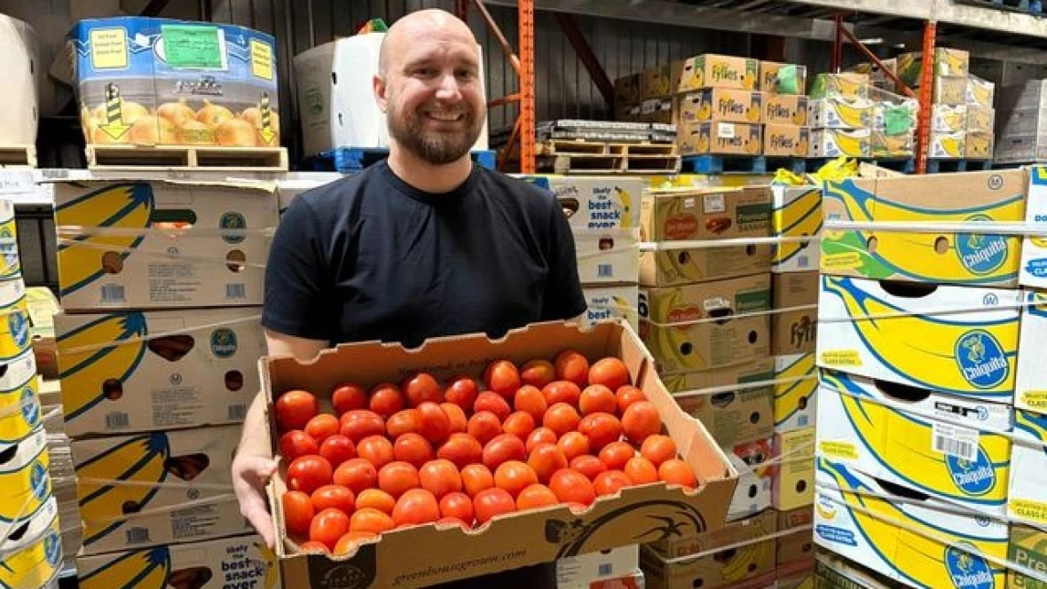 B.C., Sask. food banks trade local harvests, highlight distribution challenges