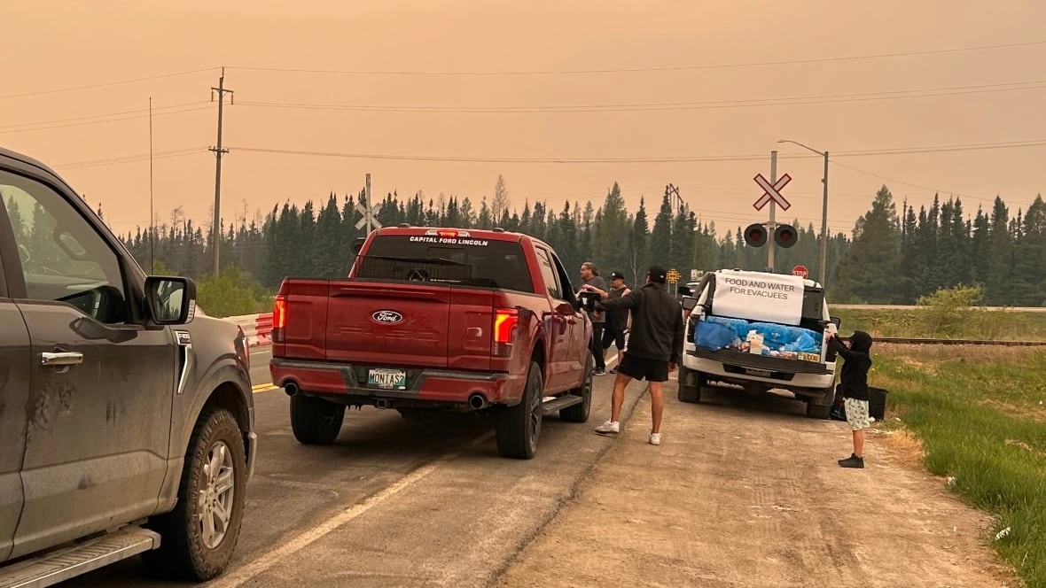 Pimicikamak Cree Nation lifting evacuation order, community members to start going home Monday