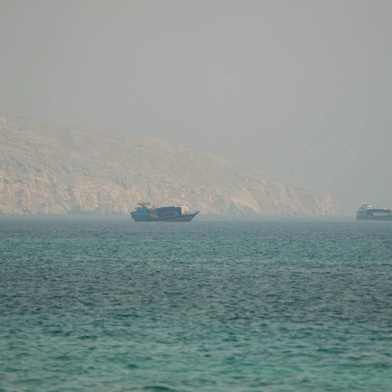 Iran declares Strait of Hormuz is closed again