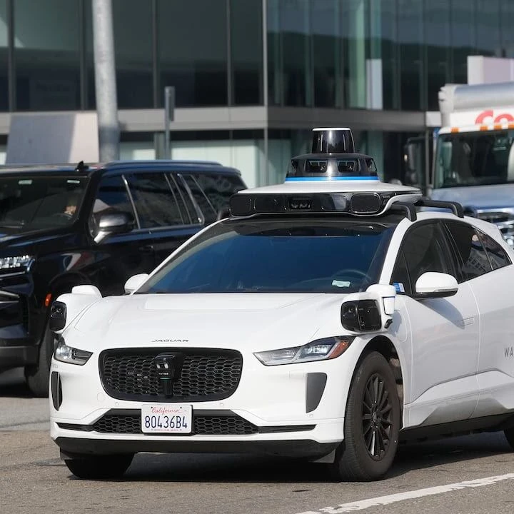 Waymo taking steps to bring robotaxis to Toronto