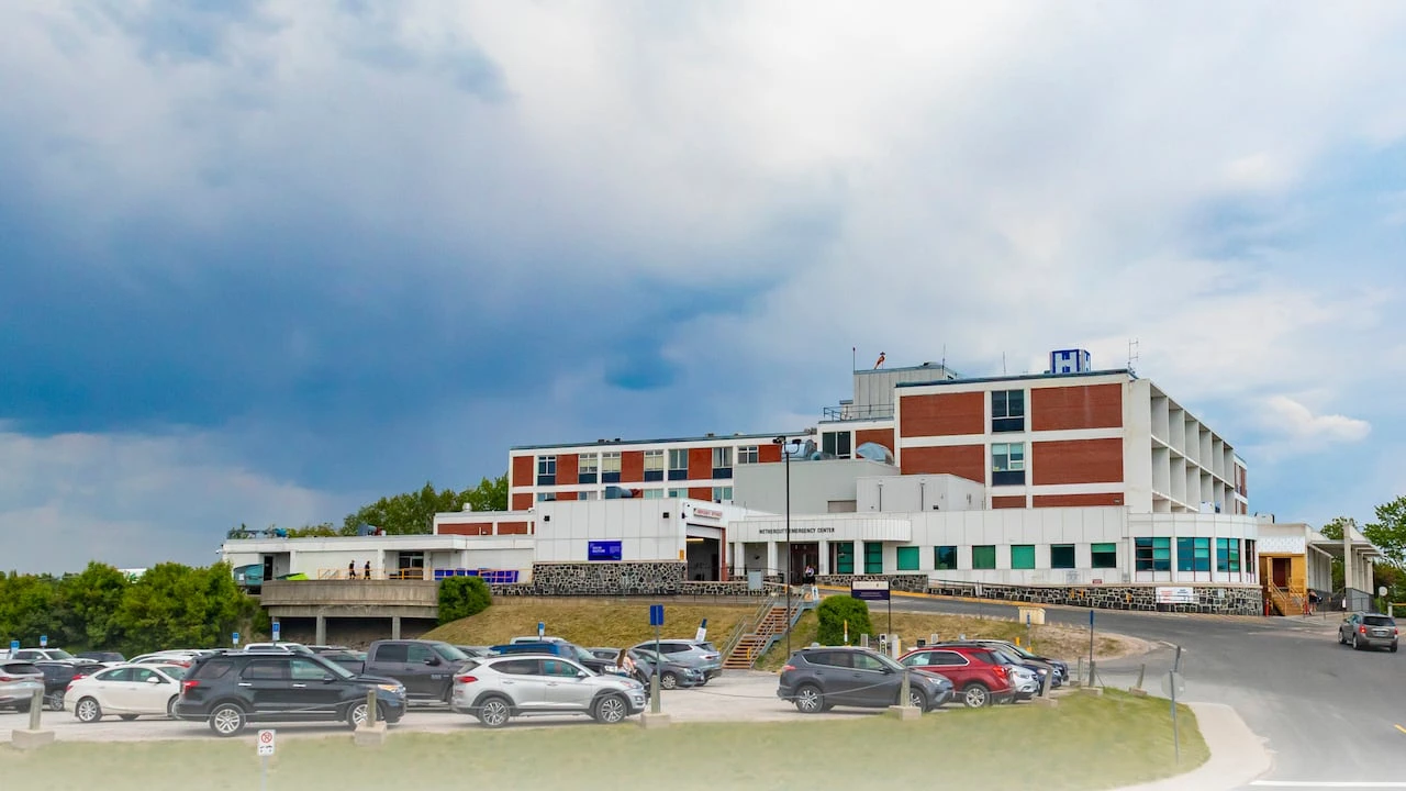 Some surgeries for Kenora, Ont., patients moved to regional hospitals due to flood