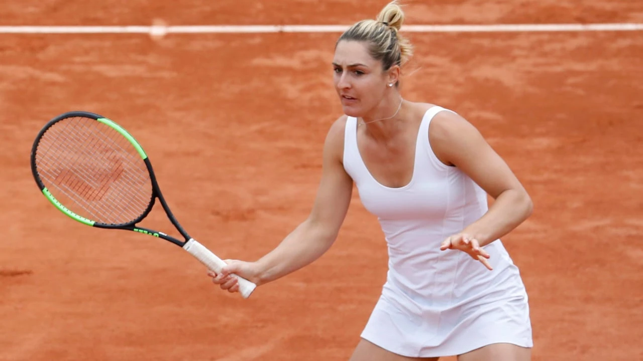 Canada's Dabrowski falls in French Open women's doubles semis