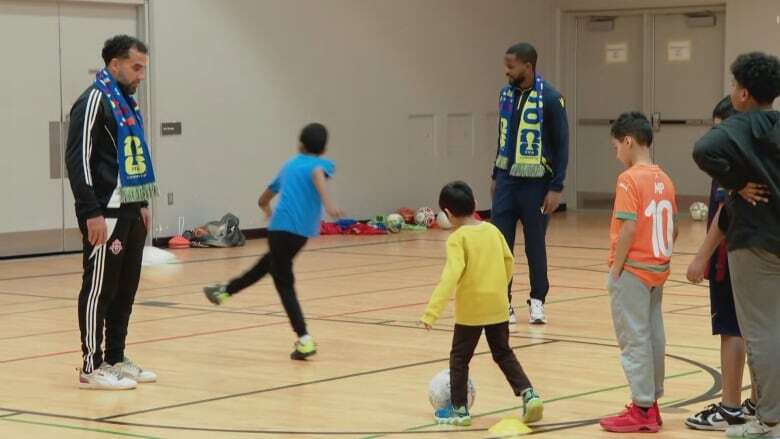 Toronto organizes soccer drills with Regent Park youth to mark 500 days to FIFA World Cup