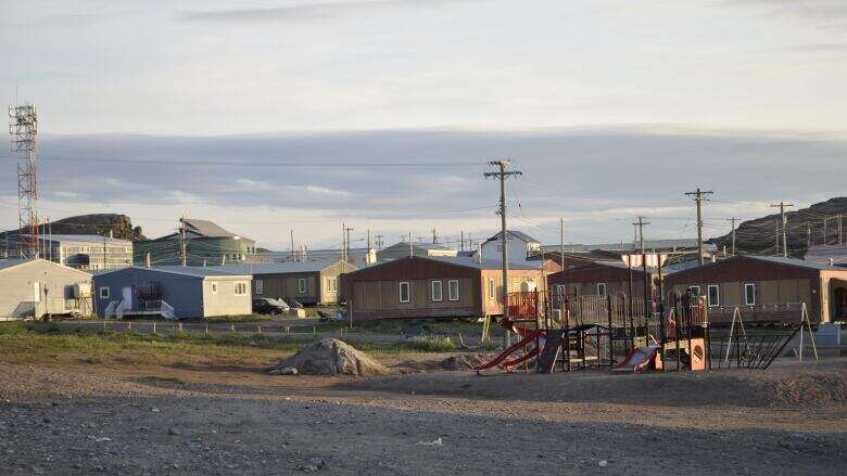 16-year-old girl dies after being hit by loader in Kugluktuk, Nunavut