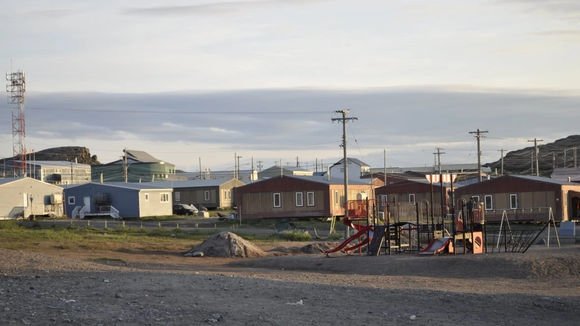 Nunavut RCMP investigating after human remains found near Kugluktuk