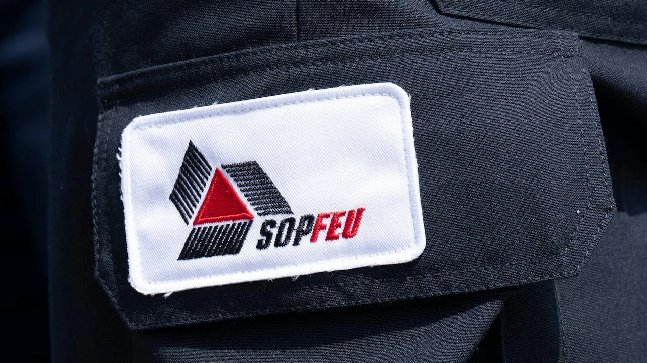 Cantley fire destroys home under construction, threatens forest