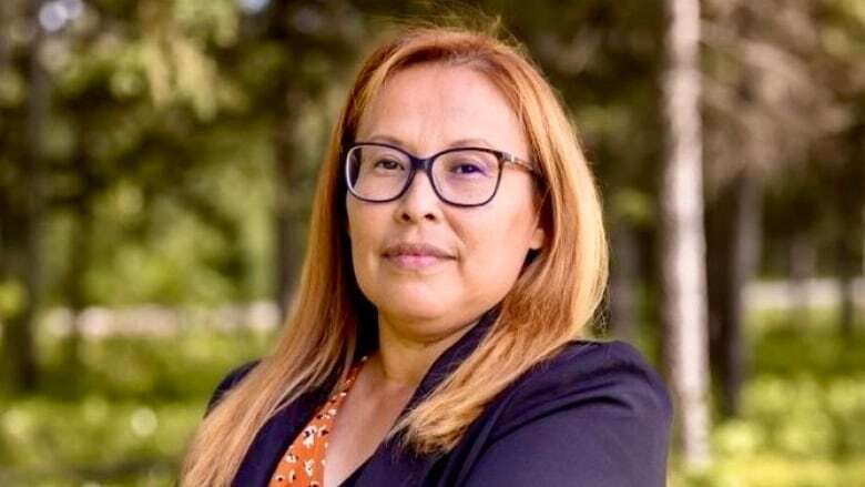 Elaine Auger wins race for chief in K'atl'odeeche First Nation, N.W.T., with 60 per cent of votes