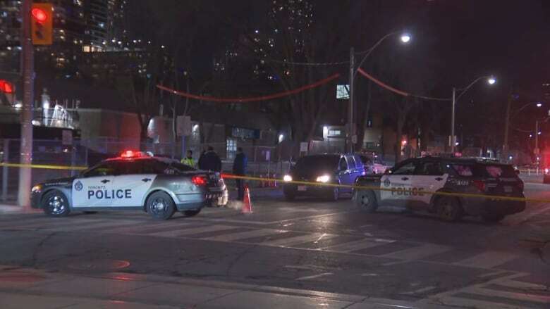 Police identify man, 43, killed in downtown Toronto shooting