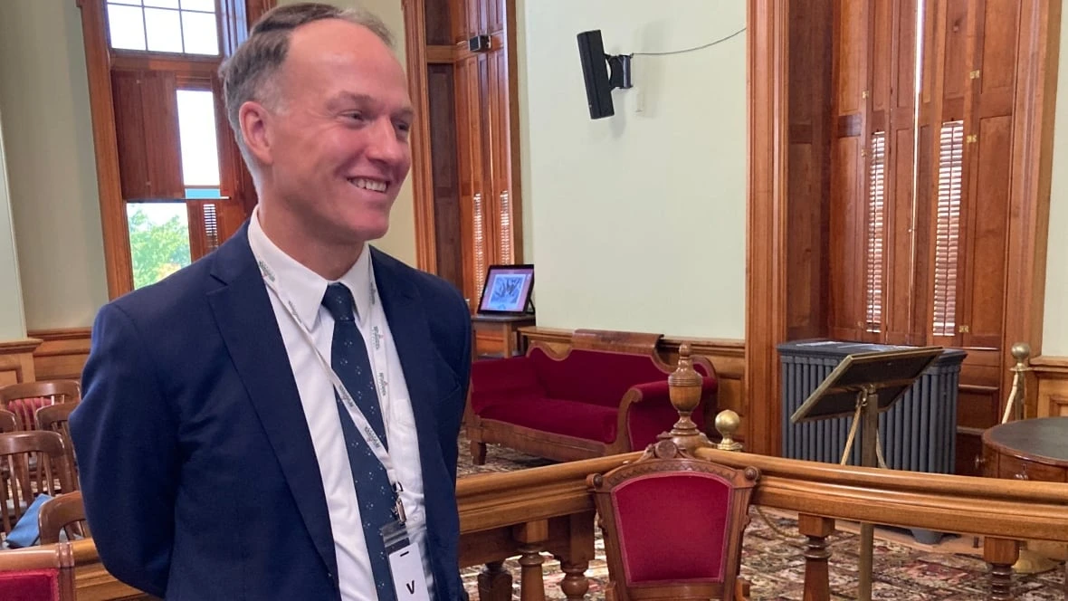 Province gets differing views on Clean Air Act