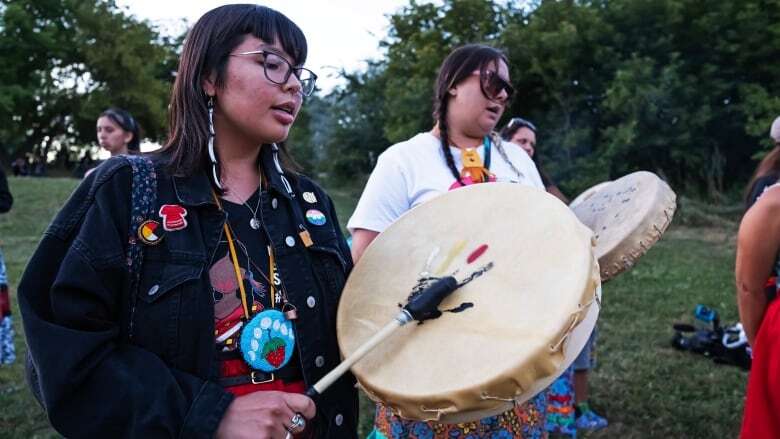 Family, community honour Tina Fontaine as 10-year mark since her death nears