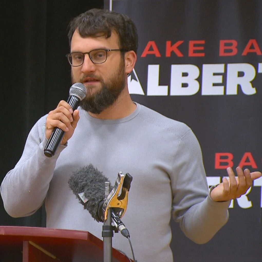 Political organizer from separatist group not co-operating with voter list investigation: Elections Alberta