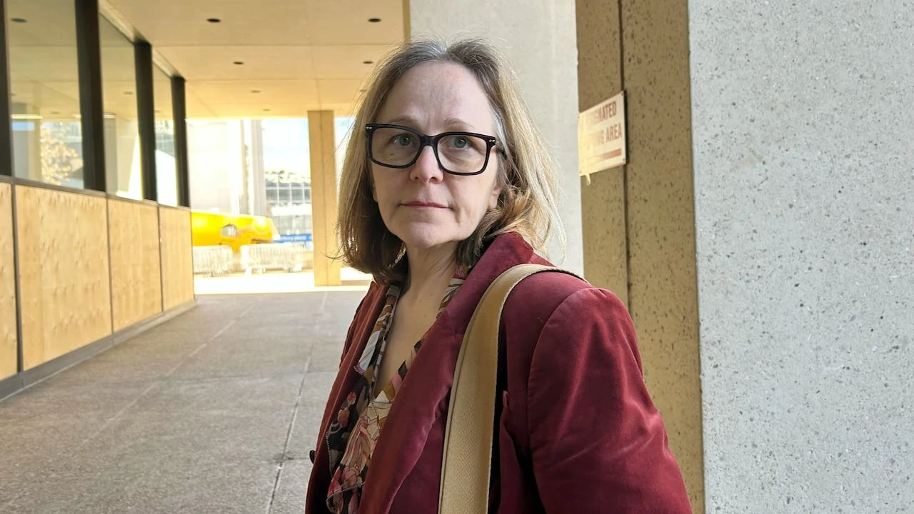 Judge dismisses bid to toss search order tied to ongoing AHS suit