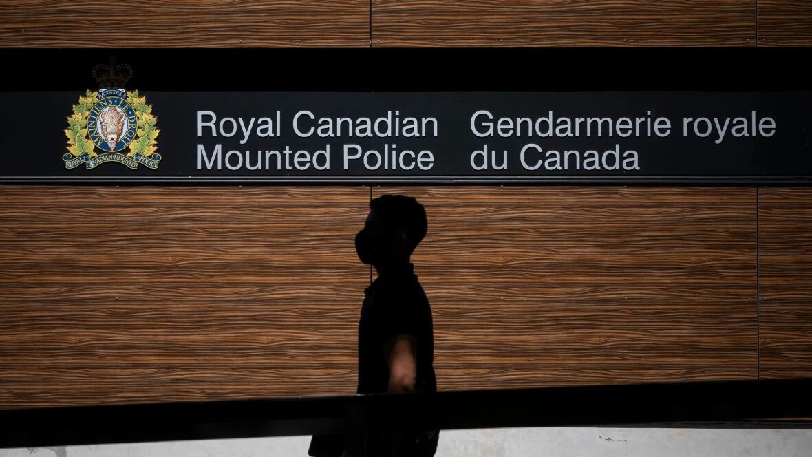 Human remains found in burned car north of Kamloops, B.C.