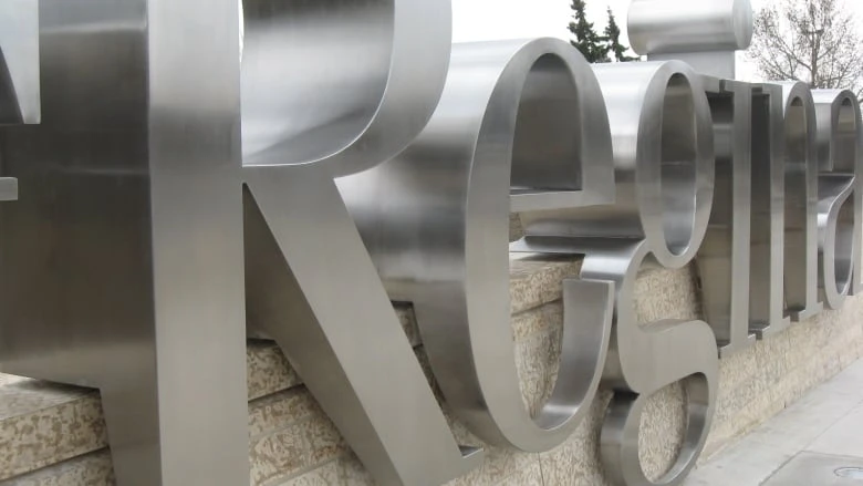 Students' union financial situation is unsustainable, U of Regina president says
