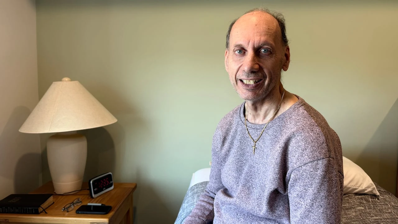Ottawa Salus Corporation opens a new building. We meet the first resident.