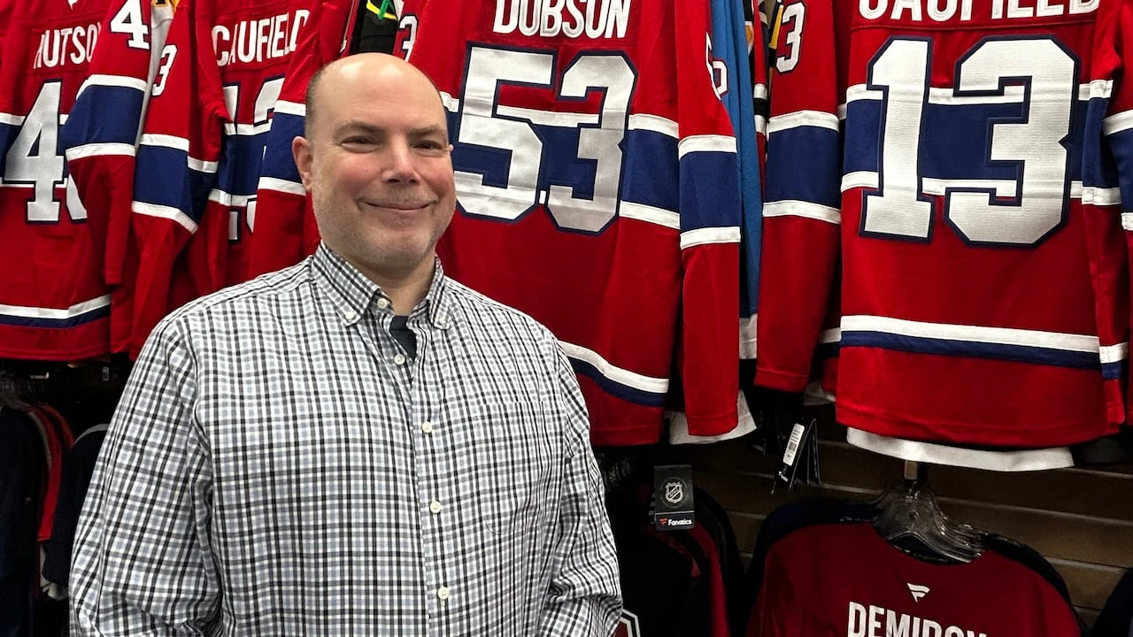 Alex Newhook jerseys flying off the shelves as Habs hype grows in St. John’s