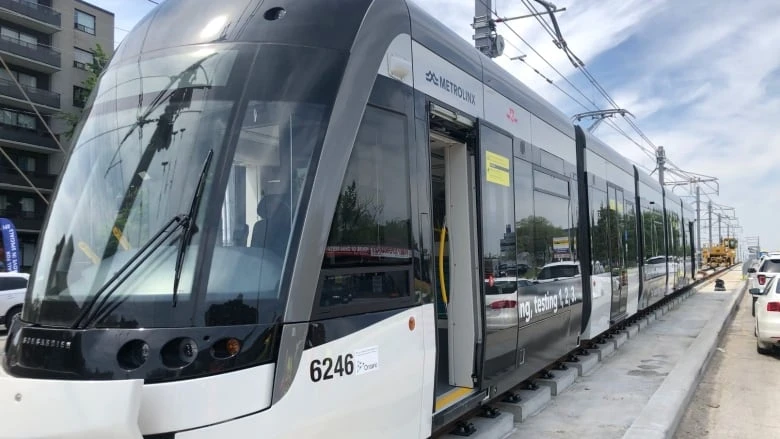 Still no opening date for Eglinton Crosstown, as province starts tunneling final segment
