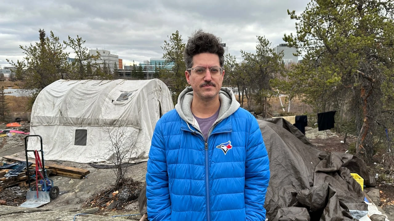Territory's new encampment framework ignores need for housing, N.W.T. lawyer says