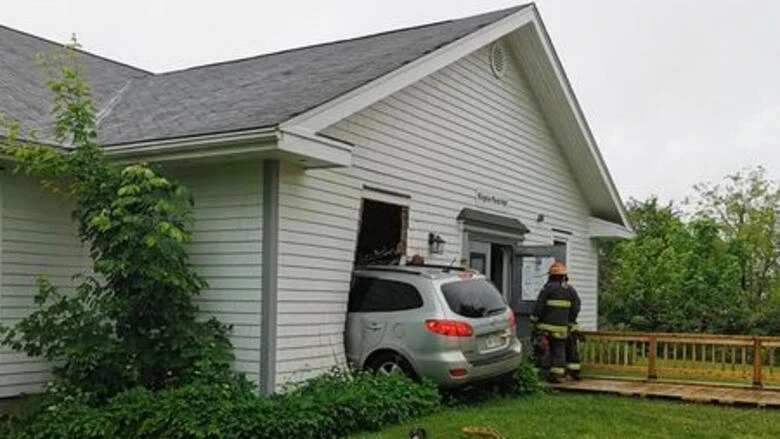 Vehicle smashes through Kingston parish hall
