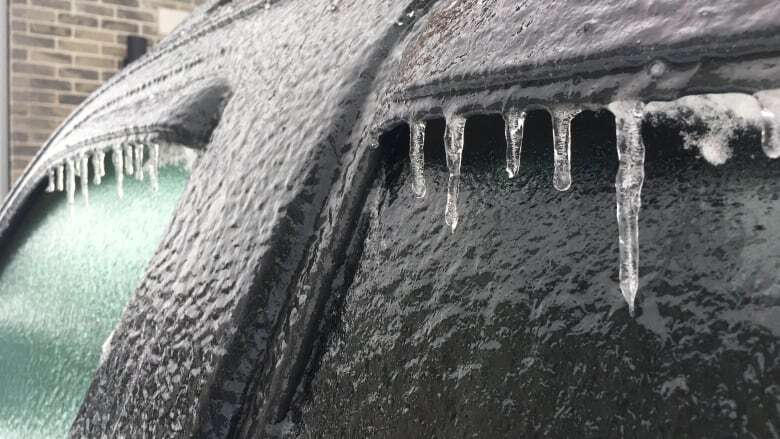 Freezing rain in the forecast for Windsor-Esssex, Chatham-Kent, Environment Canada warns