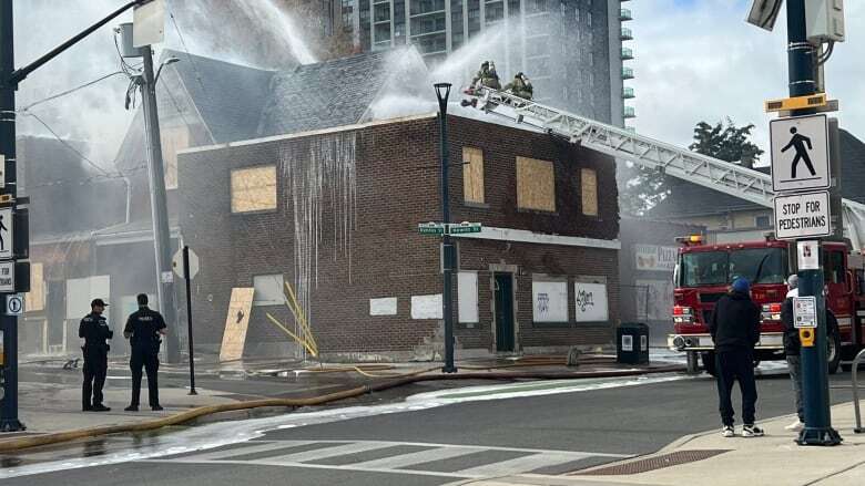 Empty building in Old East Village target of arson for second time in 2 months