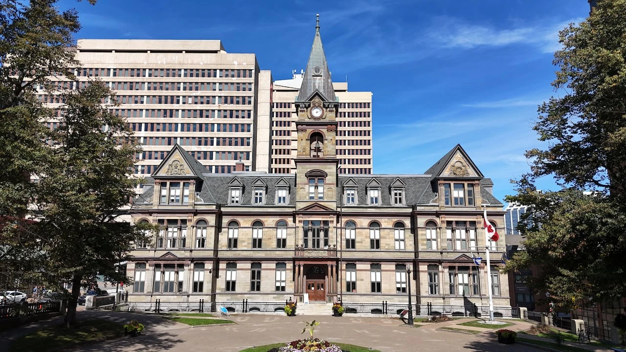 Halifax auditor general asks police to investigate mayor's expenses